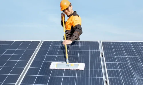 Limpieza de paneles solares en Valledupar